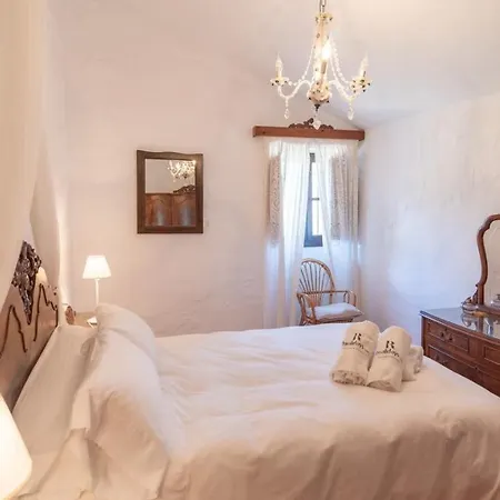 Holiday home Casa Salto De La Zorra By Ruralidays *
