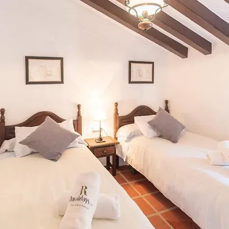 Casa Salto De La Zorra By Ruralidays Competa